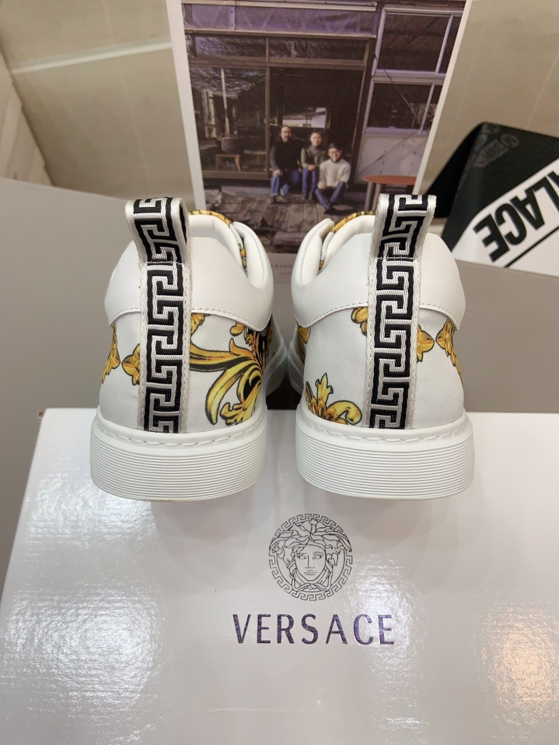 Givenchy Sneakers